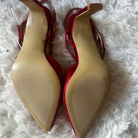 Red Lulu’s Heels - Picture 7 of 9